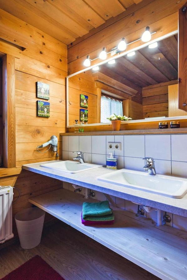 Chalets In Ебен им Понгау Екстериор снимка